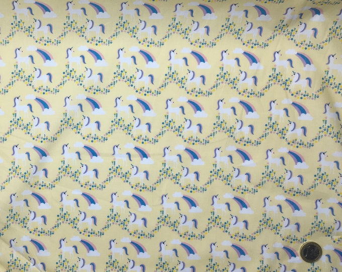 High quality cotton poplin, unicorns on yellow