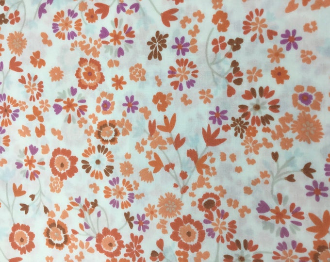 High quality cotton poplin, floral on off white