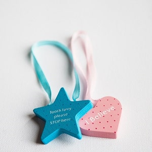 Tooth Fairy Set blue star tooth chest and door hanger image 3
