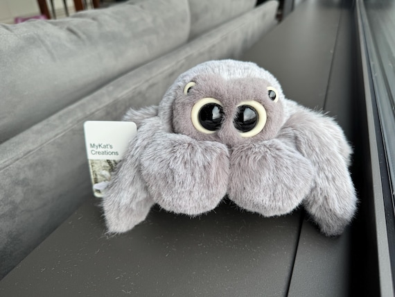 Mune the Moon spirit spider