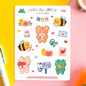 Stickervel "Kawaii Love", set van 21 stickers gedrukt op mat vinylpapier, geïllustreerd door Ilariapops.