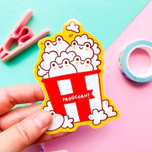 Pegatina kawaii "¡Frogcorn!", pegatina de vinilo brillante troquelada, pegatina resistente al agua.
