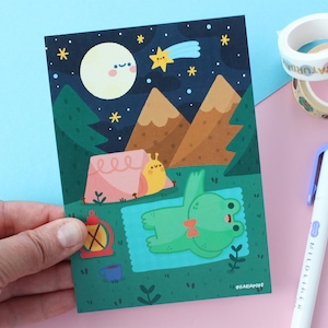 A6 Kawaii Mini Print "Summer Night" con Puddle & Lattuga, stampato su carta opaca 324 gsm, 105x148mm