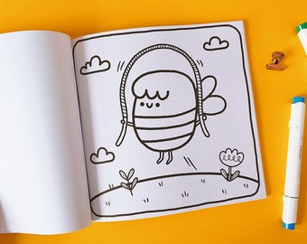 Colouring Book "31 days of Kawaii" illustrated by Ilariapops