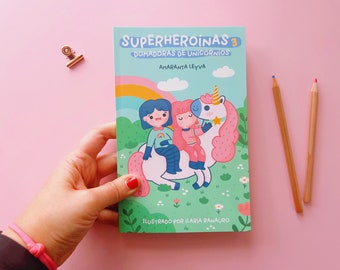 Superhero Girls Book in Spanish: "Superheroinas 3" Children's story Illustrated Kids Book by Ilariapops
