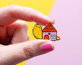Snail Hard Enamel Pin: Kawaii House Brooch, Golden Nickel Plating