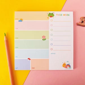 Karierter Wochenplaner | 15 x 15 cm mit 50 Seiten aus 80gr Matte Papier | Niedlicher, bunter Kalender