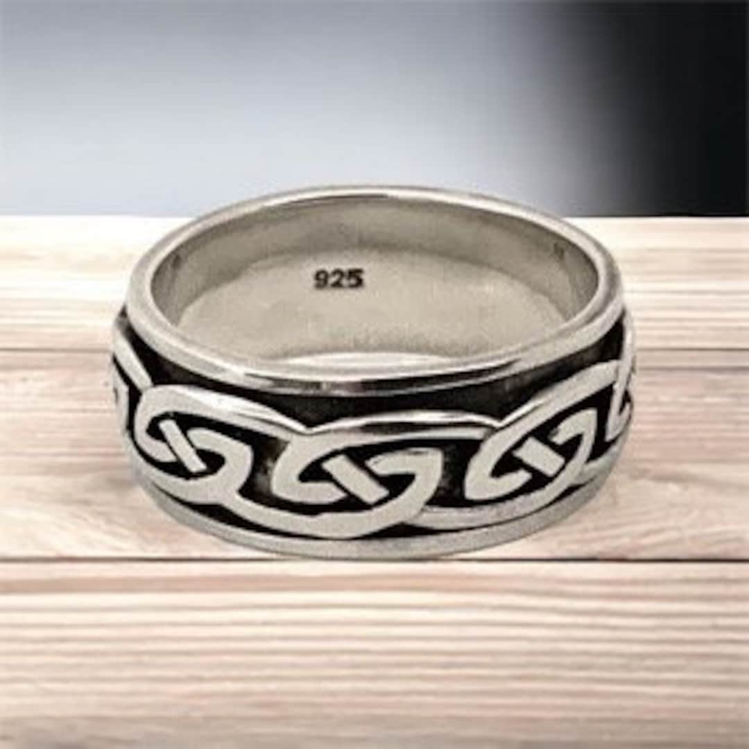 Handcast 925 Sterling Silver Irish Celtic Endless Knot Spinner