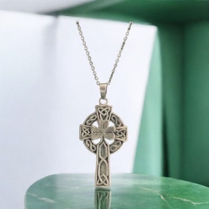 Large Handcast 925 Sterling Silver Irish Celtic Cross Pendant + Free Chain Necklace