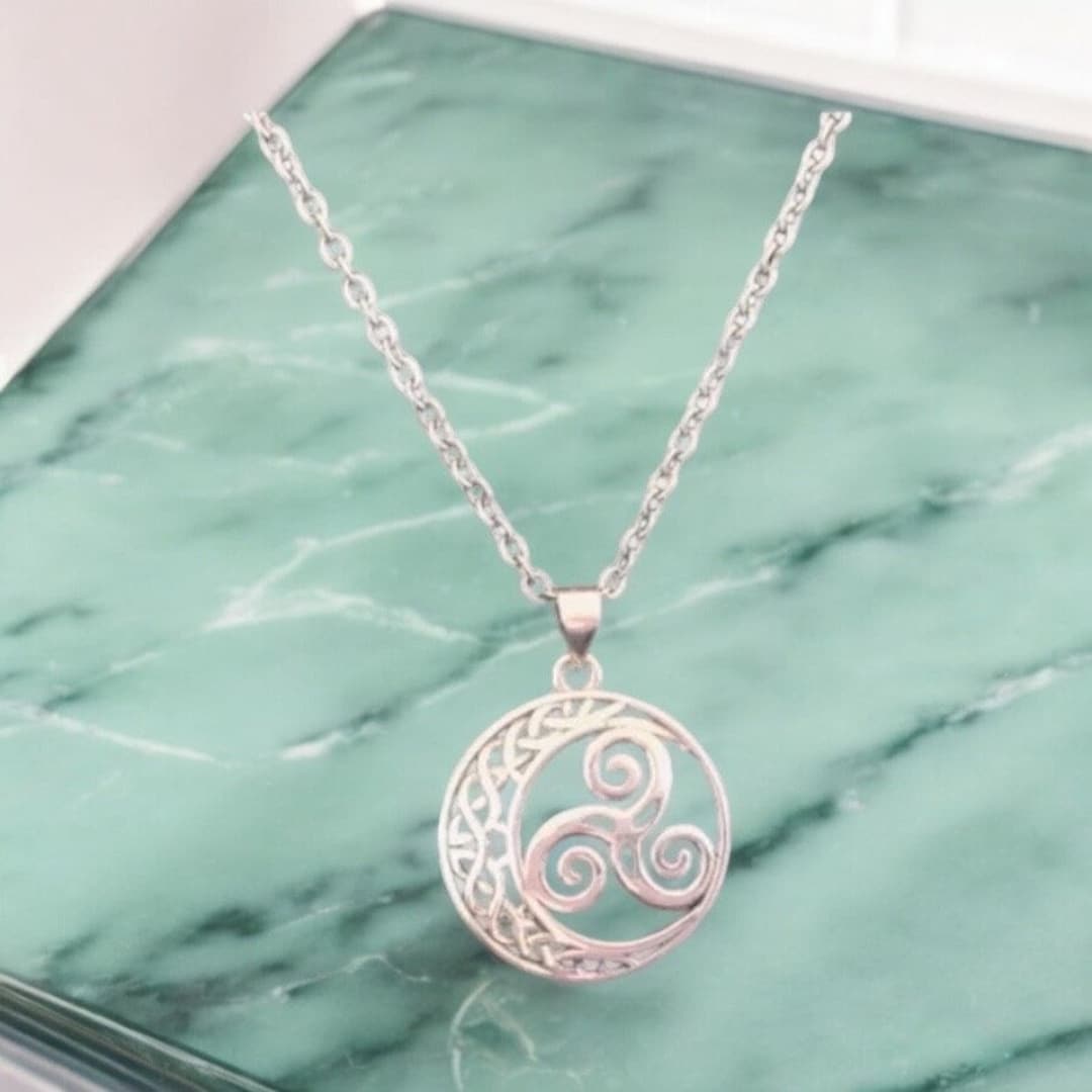 Handcast 925 Sterling Silver Celtic Crescent Moon Triskele Triple ...