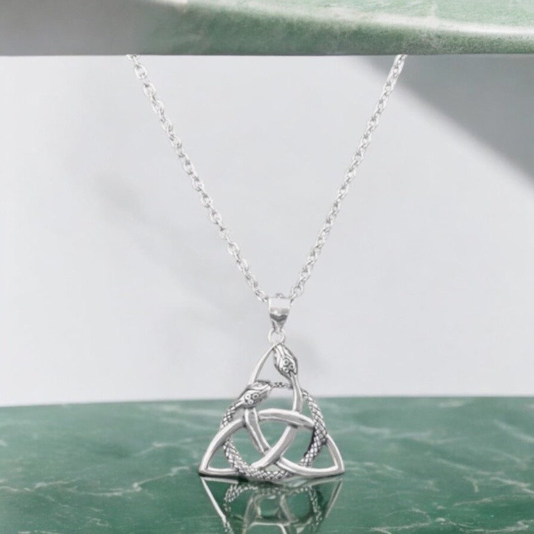 Handcast 925 Sterling Silver Irish Celtic Triquetra Trinity Knot ...