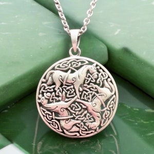 Unique Handcast 925 Sterling Silver Irish Celtic Horse Epona Pendant + Free Chain Necklace