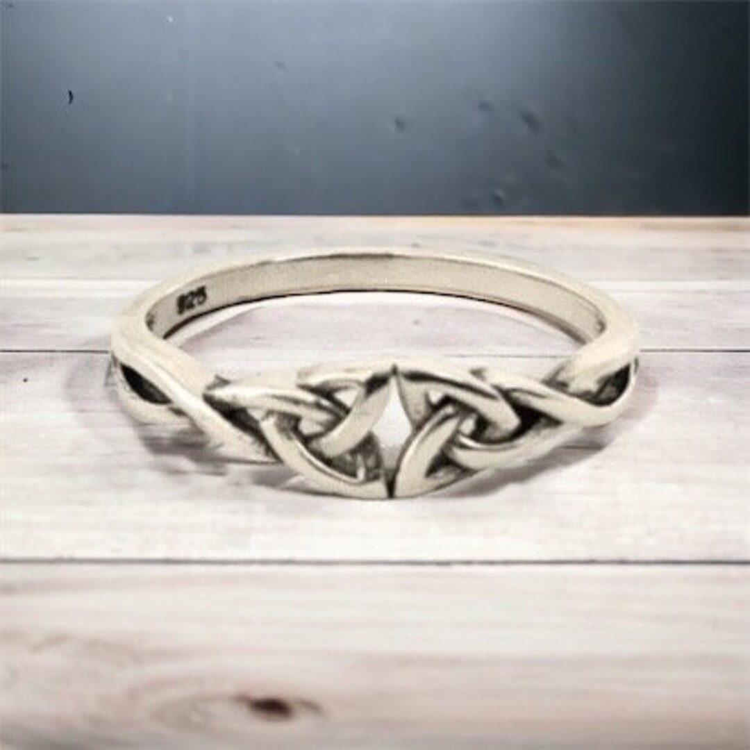 Handcast 925 Sterling Silver Irish Celtic Filigree Trinity Triquetra ...