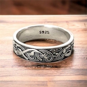 Large Handcast 925 Sterling Silver Irish Celtic Entwined Snake Snakes Band Ring