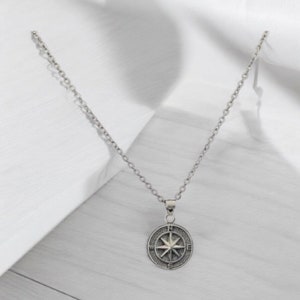 Handcast 925 Sterling Silver Compass Pendant + Free Chain Necklace