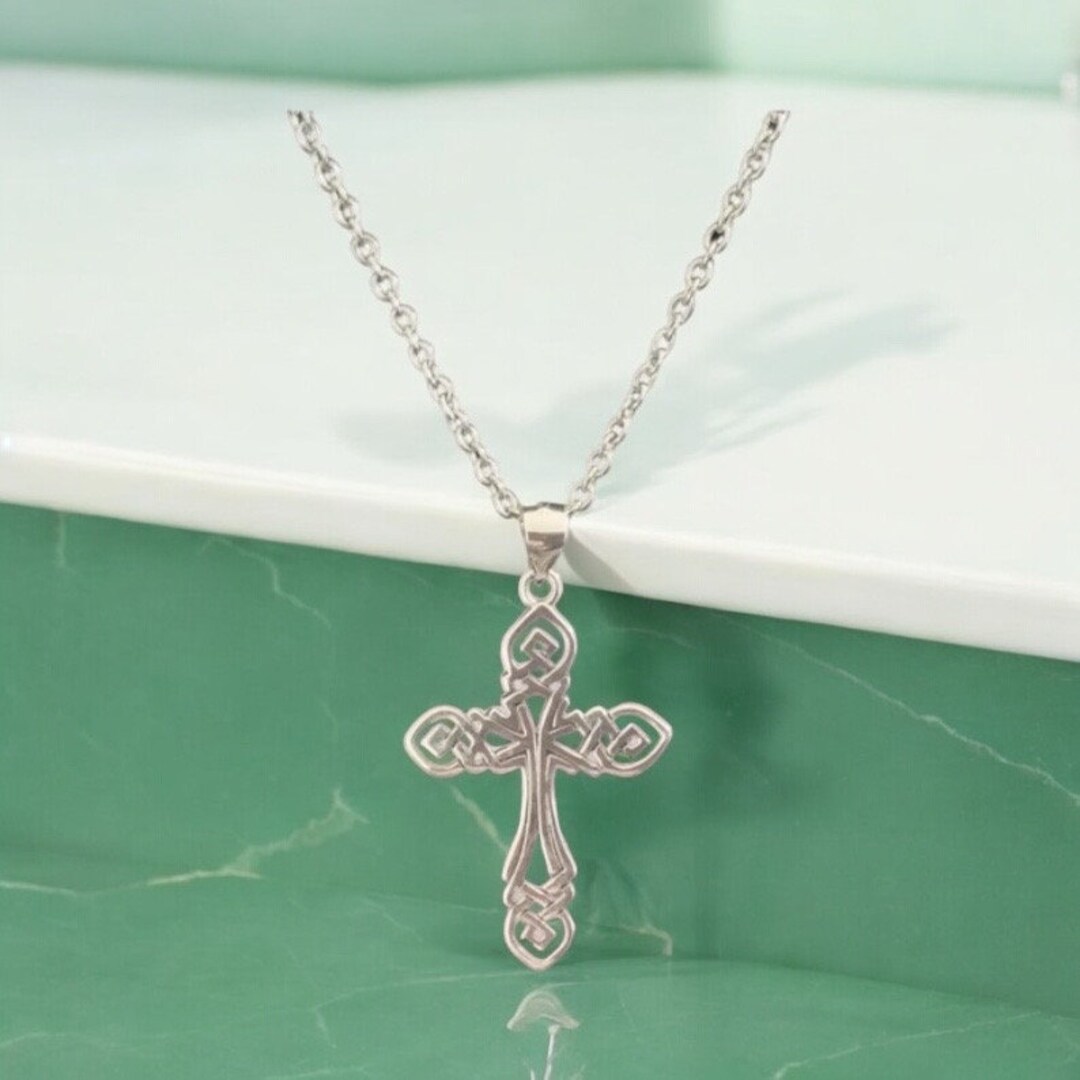 Handcast 925 Sterling Silver Celtic Knot Cross Pendant Necklace + Free ...