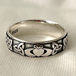 Handcast 925 Sterling Silver Irish Celtic Claddagh Claddaugh Ring Band