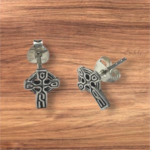 Handcast 925 Sterling Silver Celtic Cross Stud Post Earrings