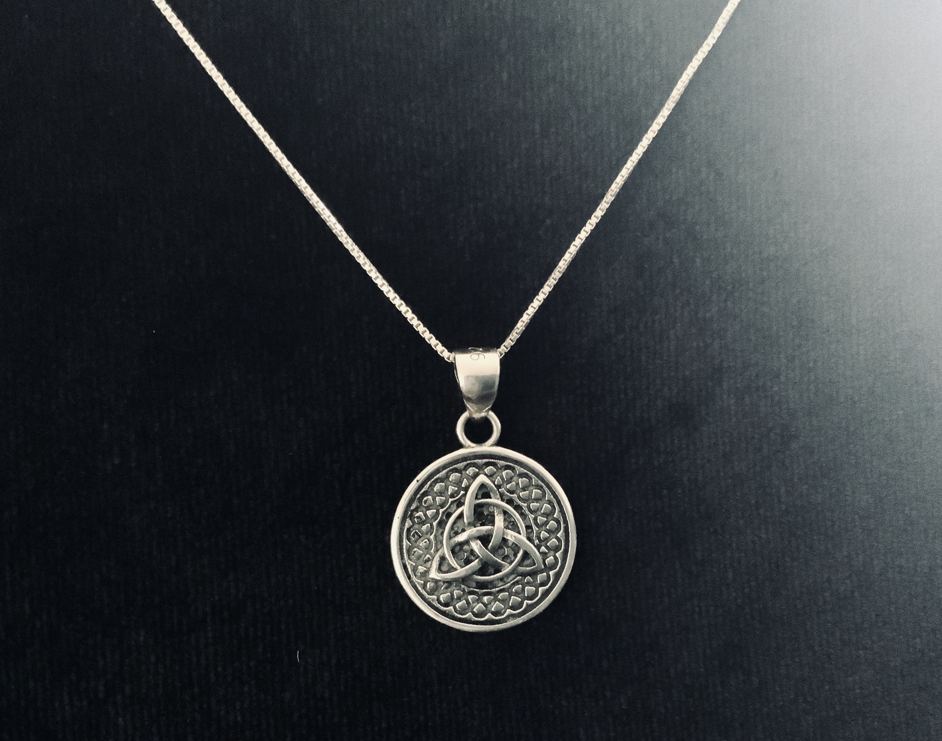 Handcast 925 Sterling Silver Irish Celtic Triquetra Trinity Knot ...