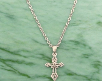 Handcast 925 Sterling Silver Celtic Triquetra Trinity Knot Cross Pendant Necklace + Free Chain