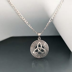 Handcast 925 Sterling Silver Irish Celtic Triquetra Trinity Knot ...
