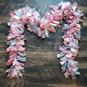 Valentine's Day Garland, Valentine Swag, Heart Garland