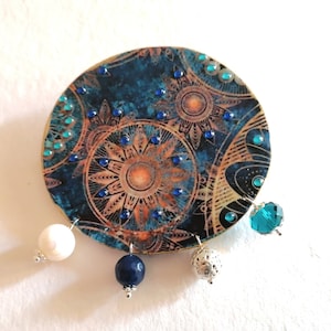 Brooch "The planets"