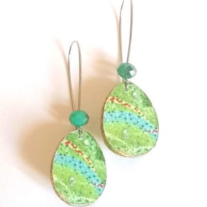 Collezione "I fiori del lago" - Orecchini verdi con cristalli e monachella lunga