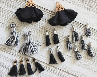 18x Black Mini Tassels Pendants, Tiny Tassels, Jewelry Supplies, Tassel for Jewelry Making, Tassel with Ring, Black Tassels, Black Pendants