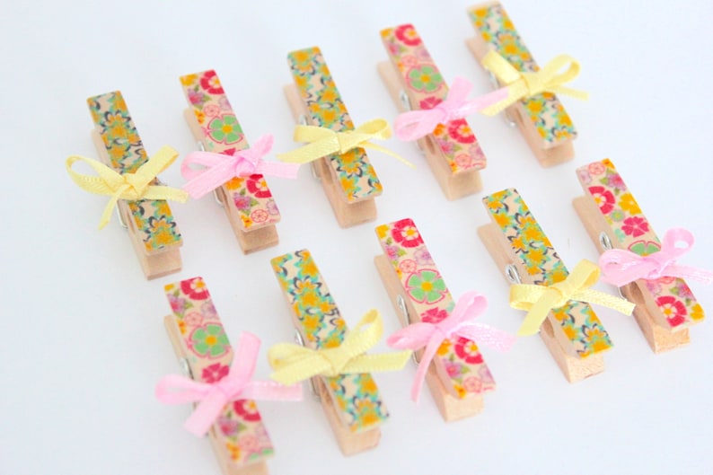 Picture Pins Clothes Pegs Flower Clothespins Photo Pins Wooden Clothespins Set of 10 Clothespins Mini Clothespins Small Clothes Pins