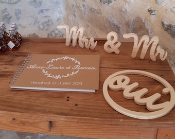 A yes for life! for a wedding in your image, a wooden yes