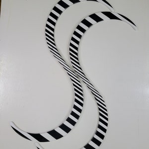 Contact Buugeng ”Zebra” Black & White
