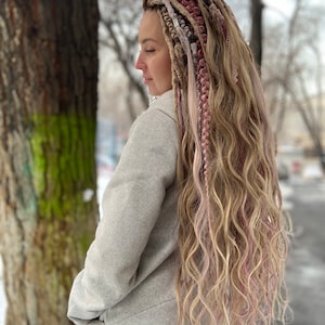 synthetic dreadlocks, Dusty Rose set, gold blond with dusty pink strands dread extensions with accessories, bohostyle, festival style