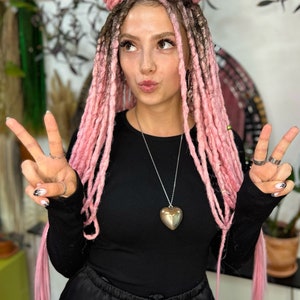 synthetic dreadlocks, nirvana set, Natural light brown roots and soft pinkish dreads extensions with accessories,bohostyle,festival style