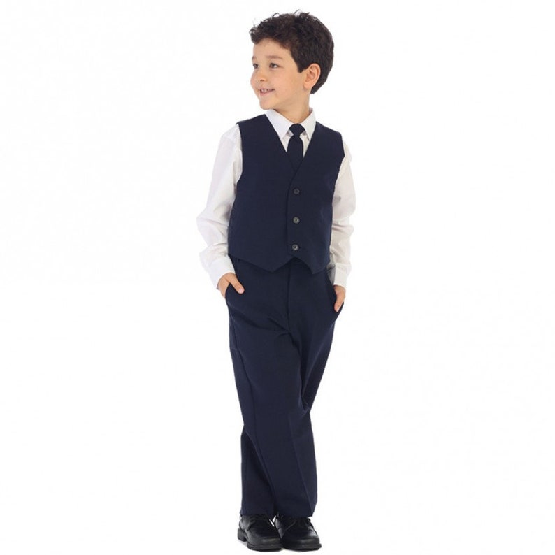 Boys Suits for Babies, Infants, Toddlers, and Kids. Outfits for Ring Bearers and Formal Occasions. image 9