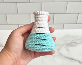 Crochet Chemistry Flask Amigurumi PDF Pattern, Science Lab Glassware, Potion Bottle, Stem Lab Equipment, Science Nerd Gift, Classroom Decor