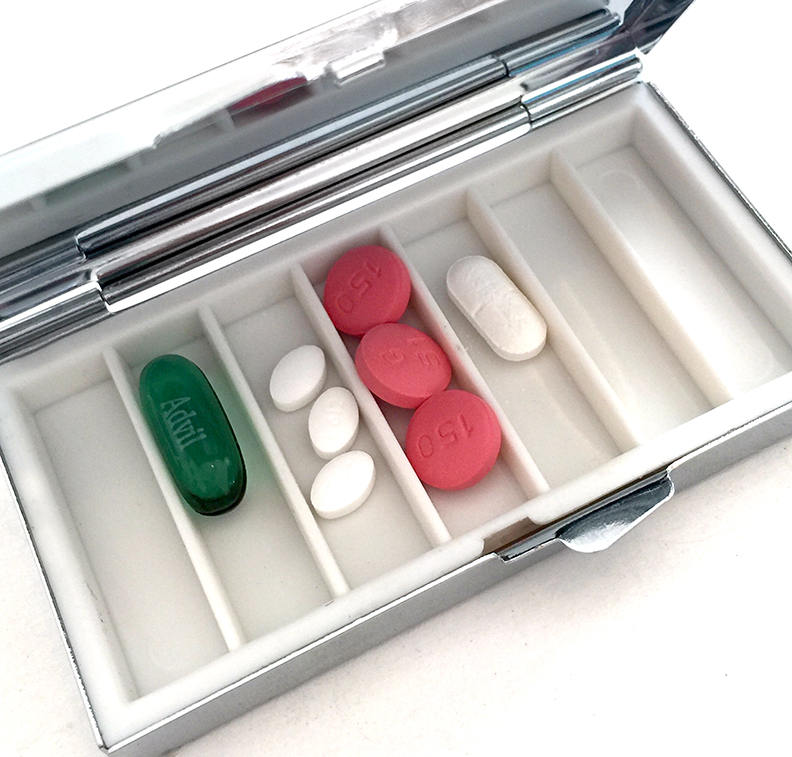 7 day SMALL pill box pill case Weekly pill organizer Japanese Etsy