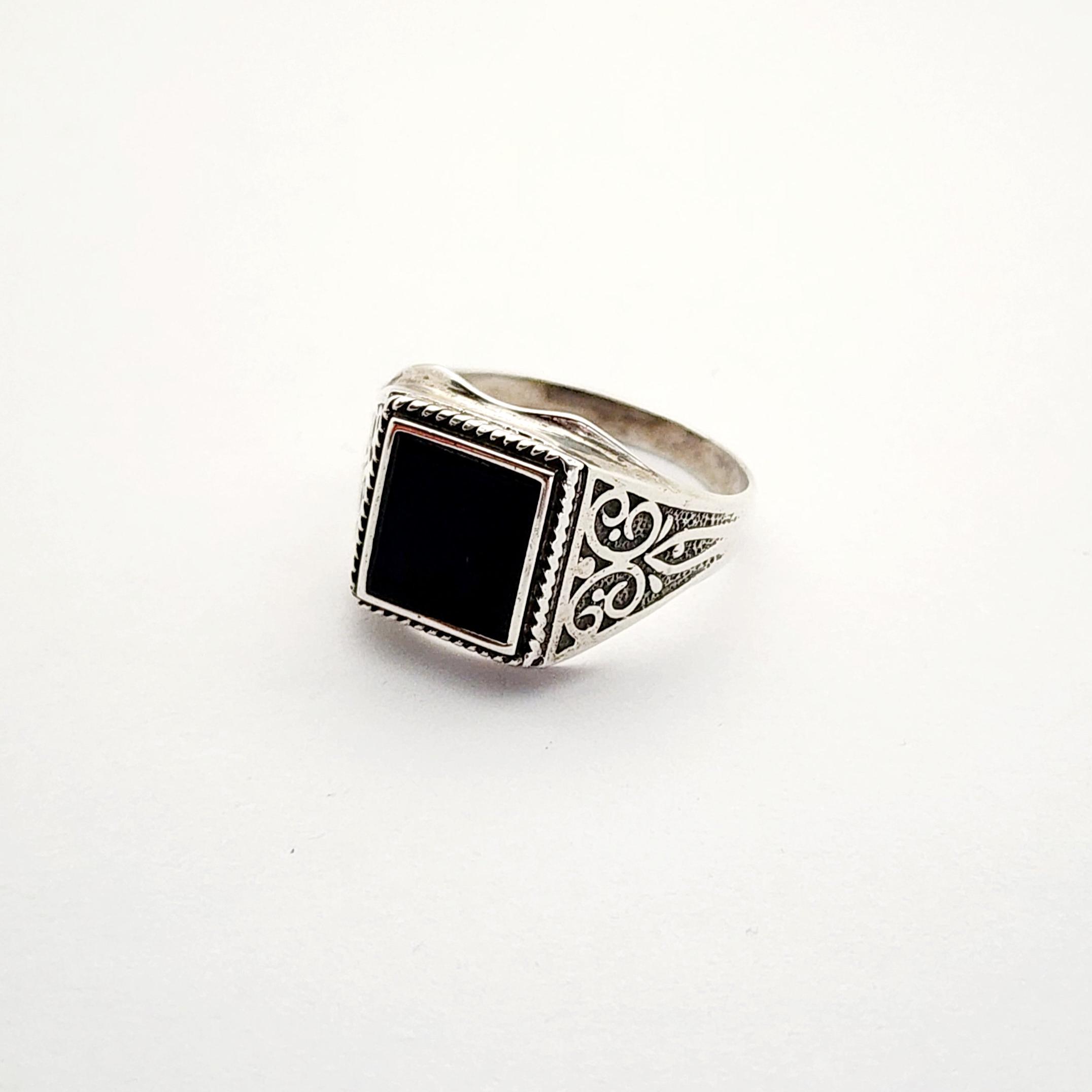 Vintage 875 Sterling Silver Black Onyx Signet Ring Size 13 1 Vintage 875 Sterling Silver Black Onyx Signet Ring Size 13 1