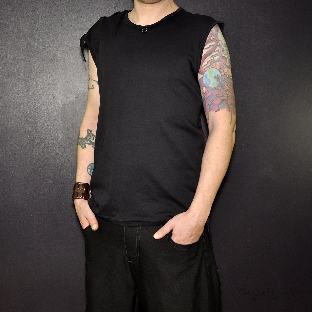 入荷now 買えない Black Gothic D-ring Tank Top, Mens Sleeveless Shirt, Punk トップス