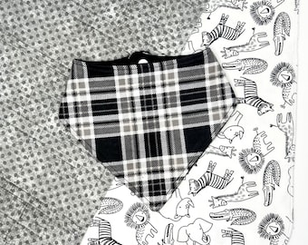 Baby Bundle, Baby Gift, Receiving Blanket, Bib, Burp Cloth -- Black & White Safari