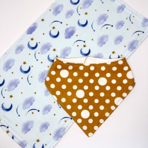 Bib & Burp Cloth Set, Stars and Moon