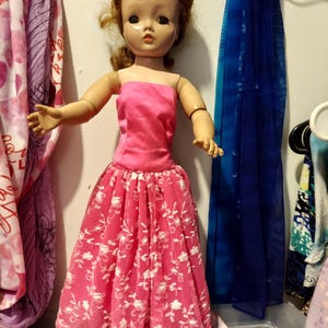 Madame Alexander Cissy and friends Hot pink Strapless Dress
