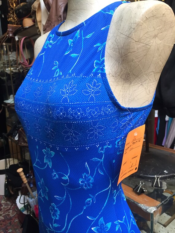 Early 1990s Jantzen ladies bathing suit featuring tho… Gem