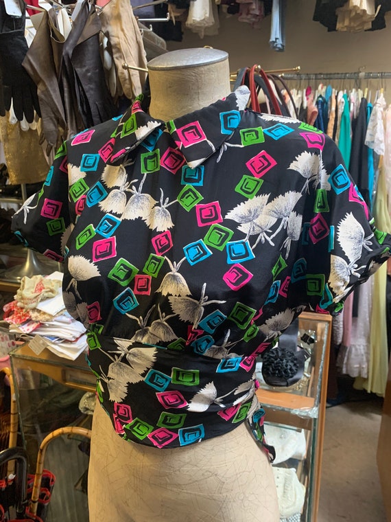 Delightful 1930s style blouse made from 1930s fabr