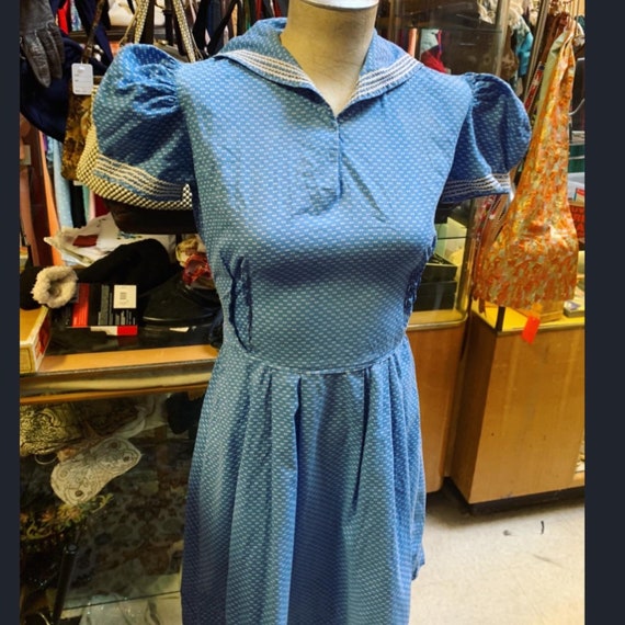 Sweetest ultra puff sleeve 1930s dress in blue!