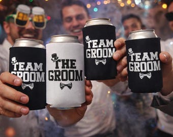 Sposo e team Sposo Can Coolies: bomboniere per addio al celibato e matrimonio