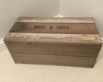 Boot & Shoes Lidded Box Vintage Style Reproduction Wooden Bushel Box/ Apple Crate complete with Lid