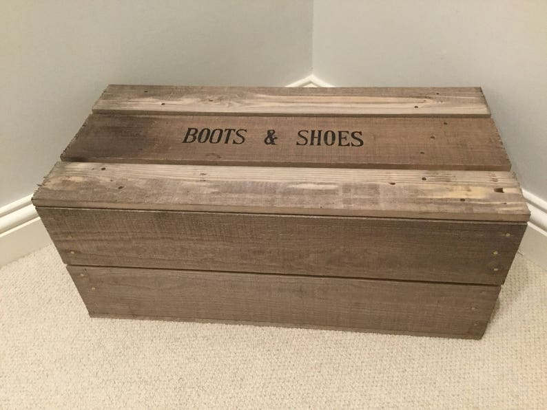 Boot & Shoes Lidded Box Vintage Style Reproduction Wooden Bushel Box/ Apple Crate complete with Lid immagine 1