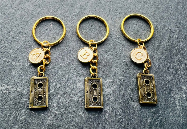 Retro Cassette Keyring / Old School Tape Keyring / Retro Keychain / - Etsy