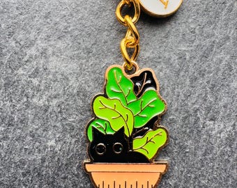 Black Cat Gift / Plant Cat Keyring / Outdoor Black Cat / Kitten Keyring